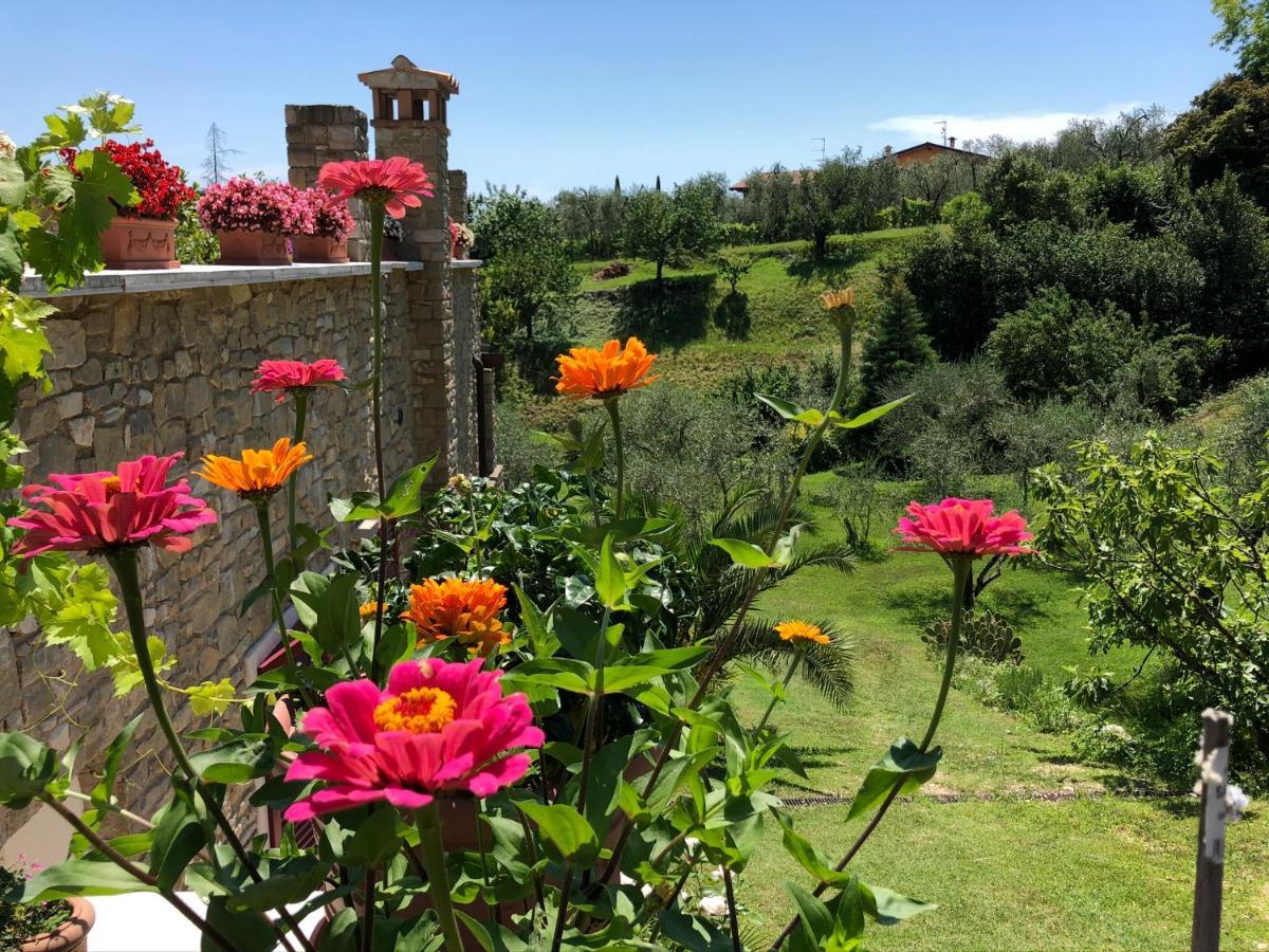 La Cascata Negli Ulivi Bed & Breakfast Toscolano Maderno Exterior photo