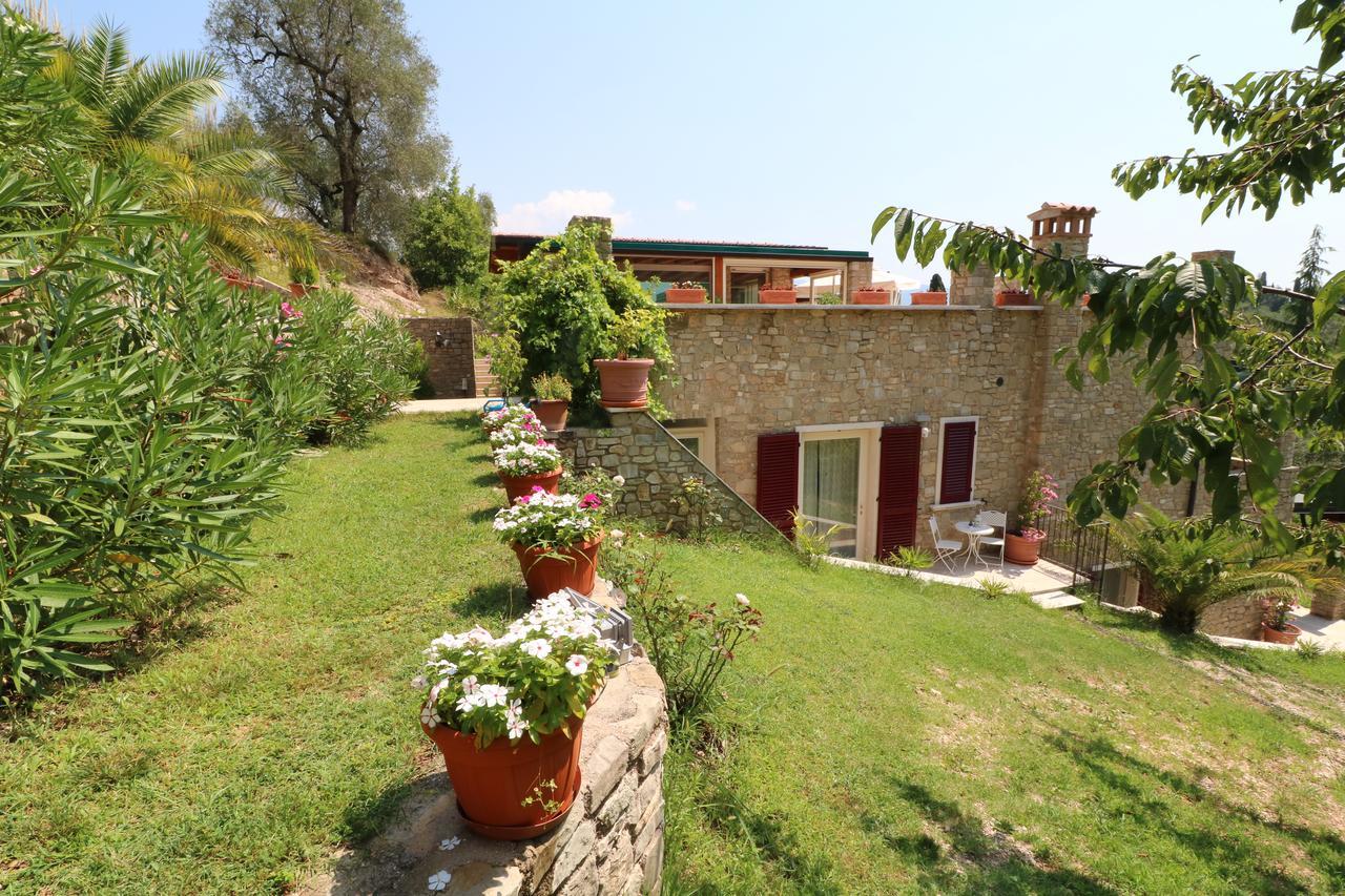 La Cascata Negli Ulivi Bed & Breakfast Toscolano Maderno Exterior photo